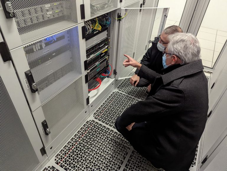 mise en place équipe datacenter hébergement